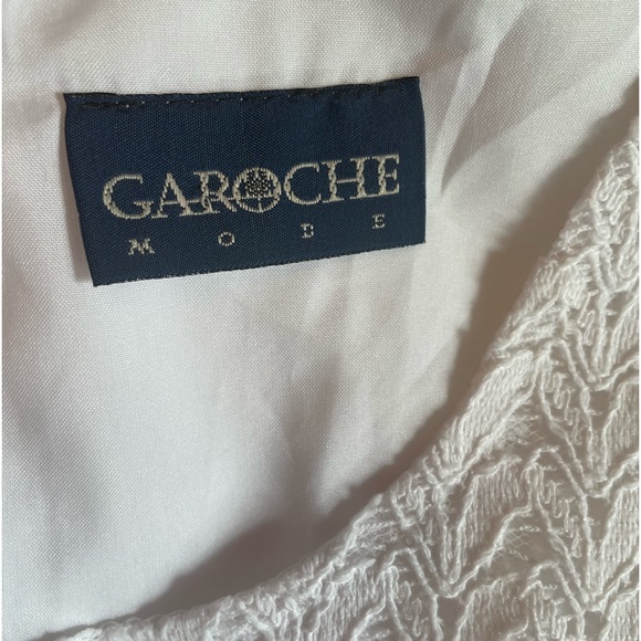 Pretty little white dress - Picture 4 of 5